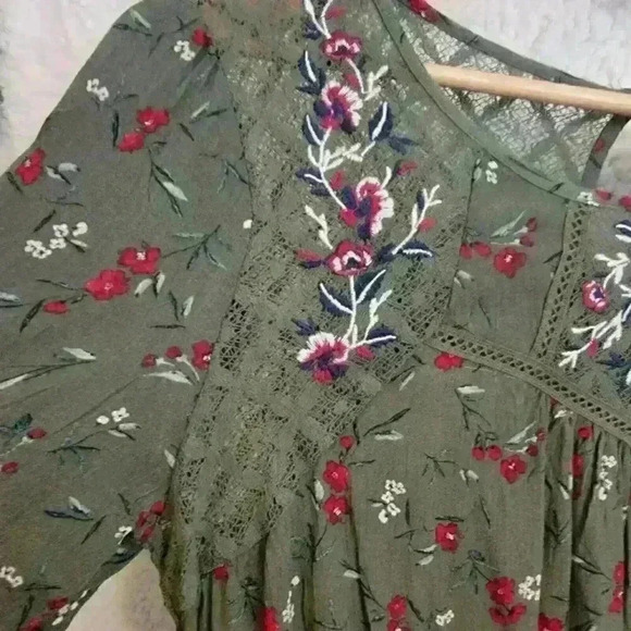 Mason Belle Blouse Top Womens Medium Maroon Floral Green Stretch Keyhole Boho - Picture 10 of 16